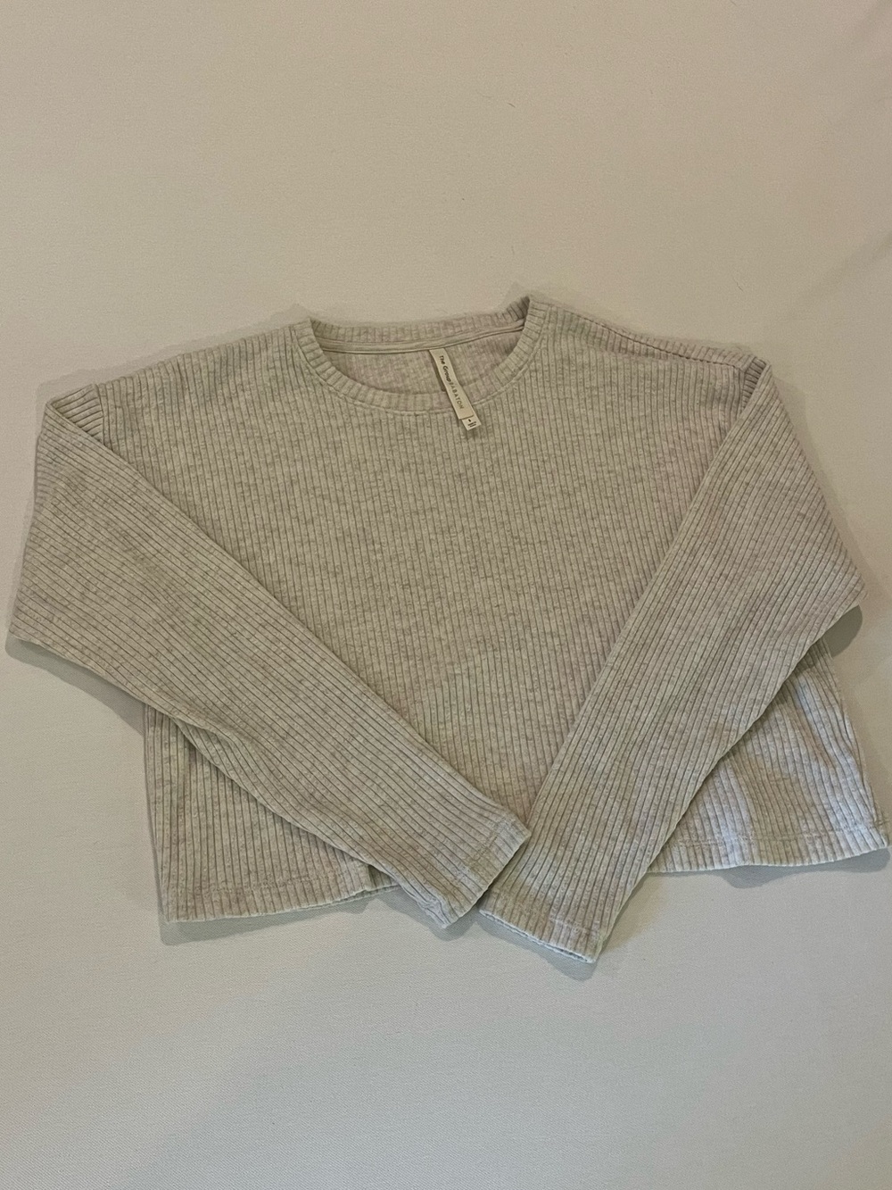 Aritzia Babaton Cream Marled Ribbed Long Sleeve Cropped Tee - Small
